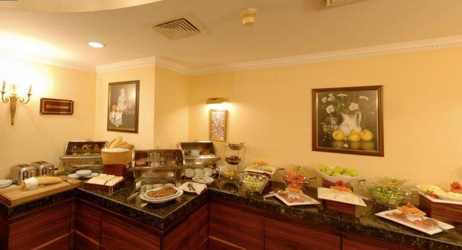 Titanic Comfort Sisli Istanbul Restaurant foto